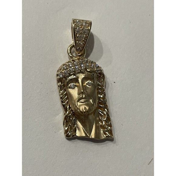 New Solid  14k Gold Sculpted Christ Head with Crown of Diamonds and diamond bail - Picture 2 of 9
